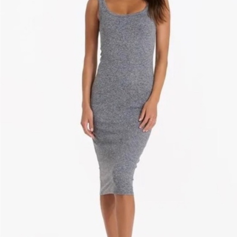 Vuori Halo Essential dress heather grey NWT